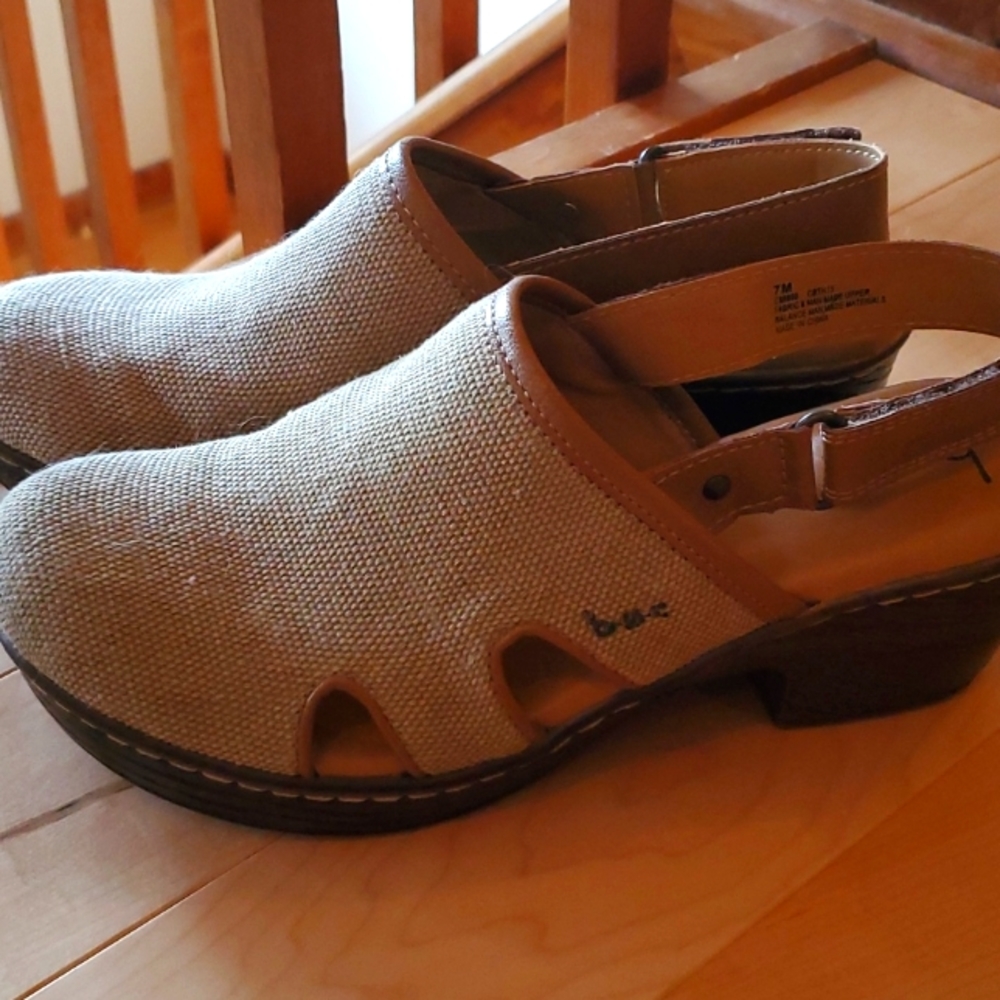 B.O.C. Born concepts clogs size 7